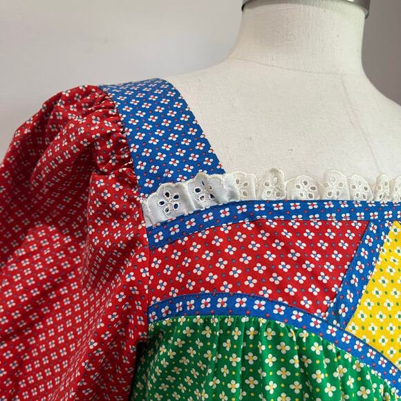 70~80's USA Flower Motif Pattern Colorful Tiered Union Made Chore Dress Sz L - Picture 6 of 10